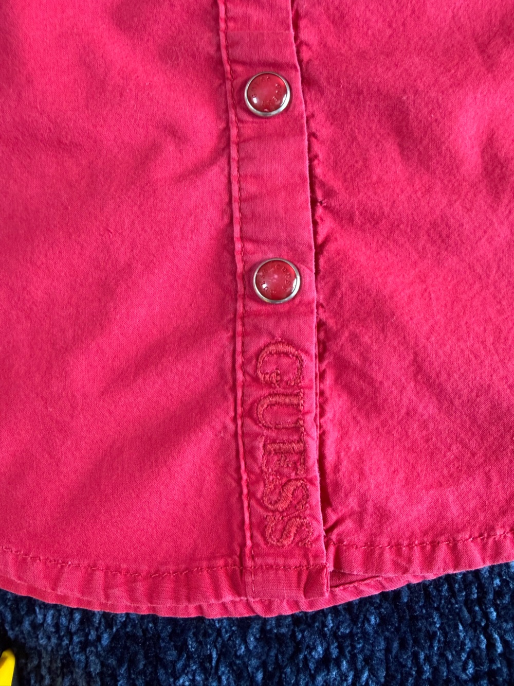 GUESS Girls Red Ruffle Button Down Shirt Rhinestone Logo Size 3T - Picture 8 of 8